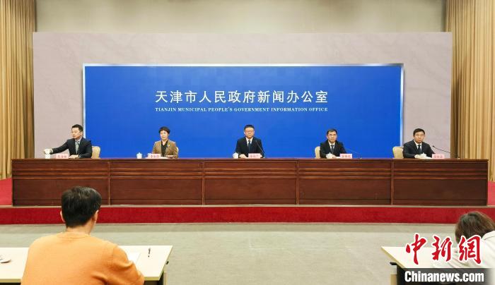 蓟州冰雪嘉年华启幕 多元